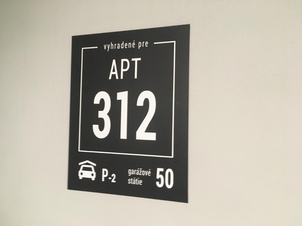 Apartman S Vyhladom Na Stity Ovruc 312 Strbske Pleso ภายนอก รูปภาพ
