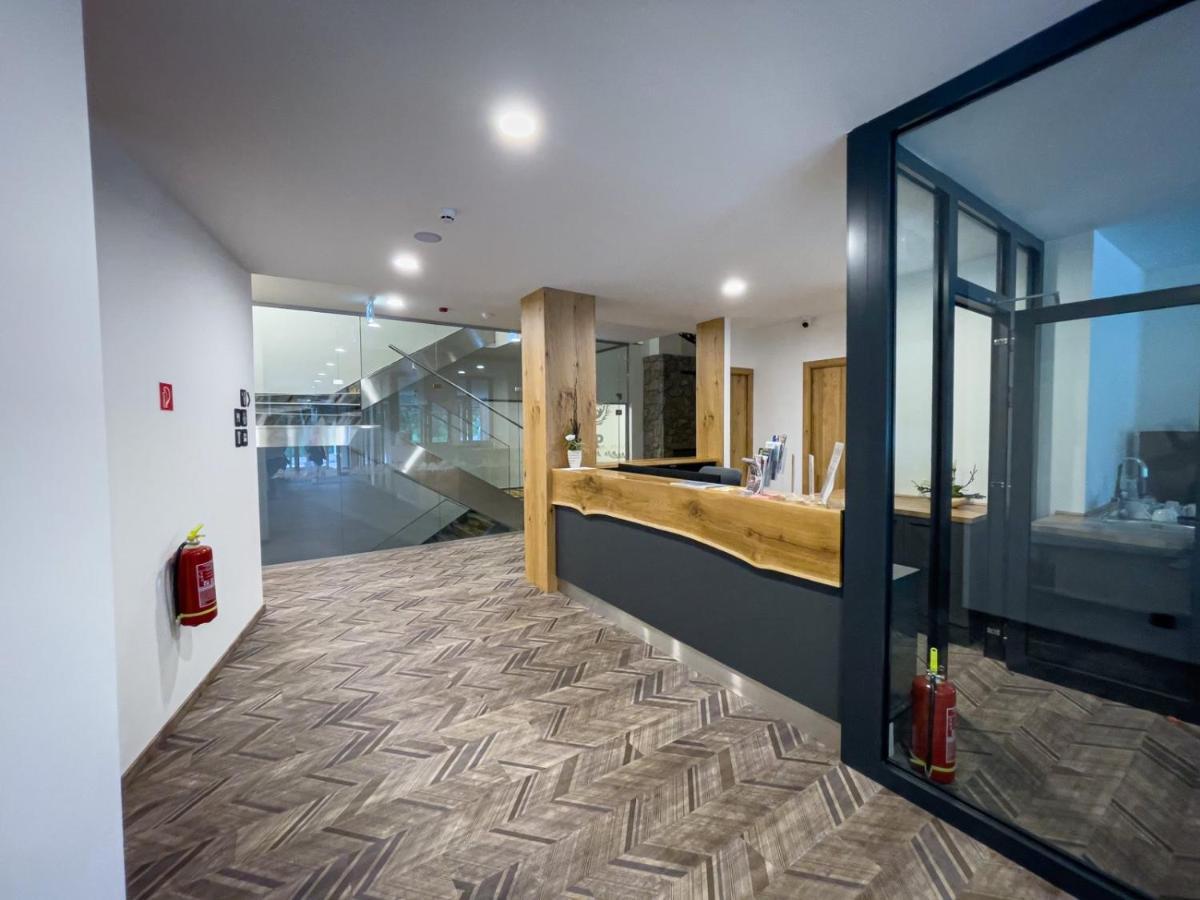 Apartman S Vyhladom Na Stity Ovruc 312 Strbske Pleso ภายนอก รูปภาพ